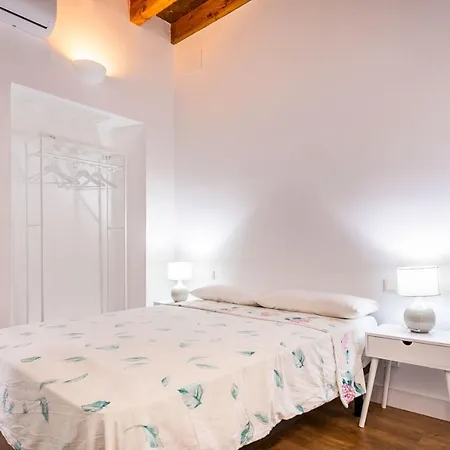 Apartment Stunning In Sevilla