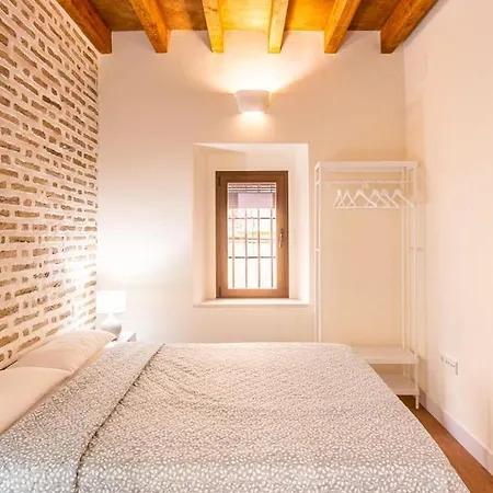 Apartment Stunning In Sevilla